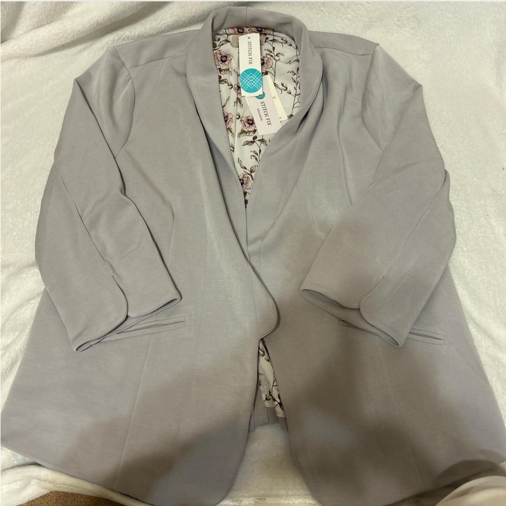 Skies are Blue shirred sleeved blazer
